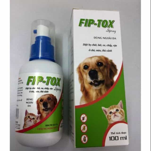 Một chai thuốc xịt ve chó Fiptox